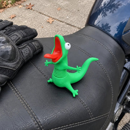🔥Buy More Save More🔥- 🦎🏍Wobbly Riding Buddy – Car & Motorcycle Decor